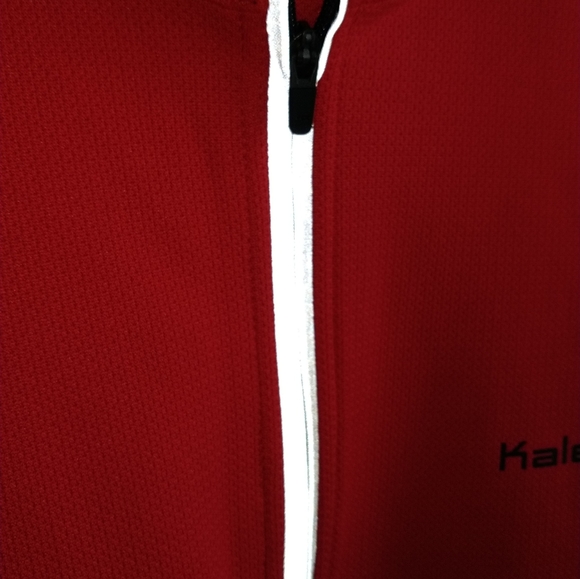 New Kalenji (France) zip top - NWOT - Picture 10 of 10